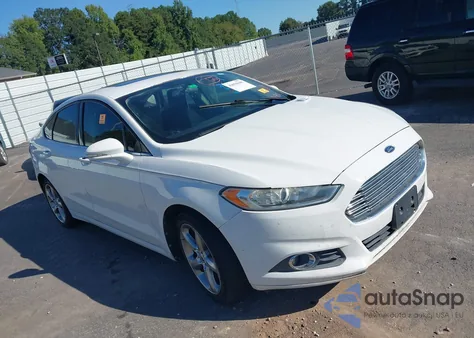 2013 Ford Fusion Se z USA, uszkodzony, nr VIN 3FA6P0HR1DR109877